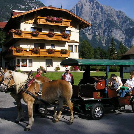 Hotel-Garni Weidacherhof Leutasch Buitenkant foto