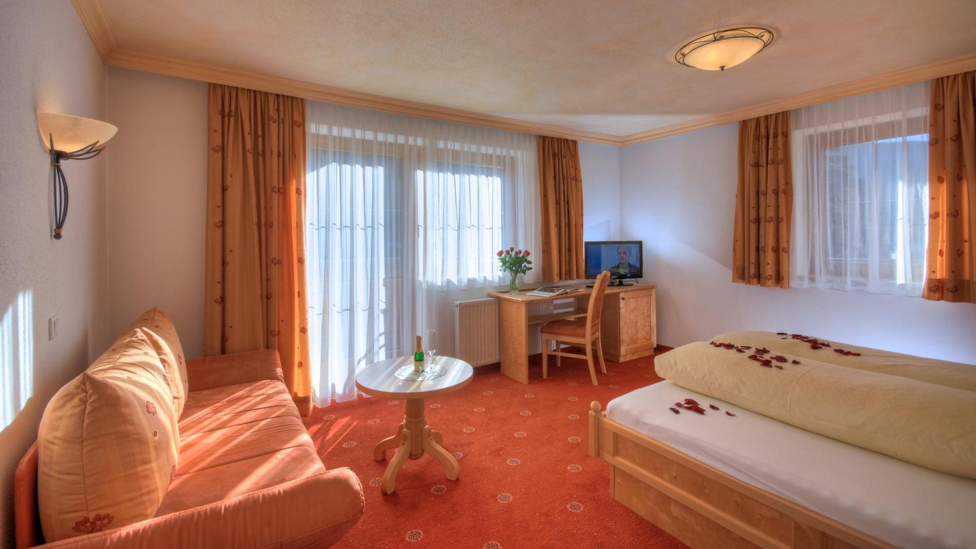 Hotel-Garni Weidacherhof Leutasch Buitenkant foto